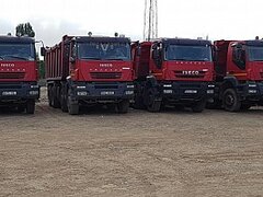 Soferi profesionisti pentru autobasculanta 8x4